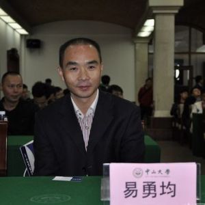 ���¾�������һ�������������I(y��)���ĸ�����