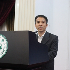 ���Դ���ʯ���~�N�I(y��)�l(f��)չ��4�c˼��