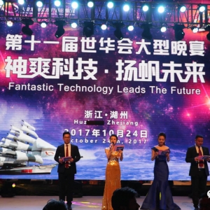 �ġ����ɡ�����������׸ҷ厧���˶�Ŀһ�µĴ��r���F