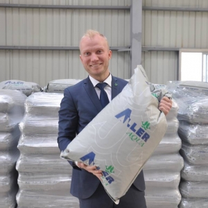 ��һ���Y��I(y��)����(n��i)Ͷ�a(ch��n)����ָ�����|��ʯ���~����Ј�