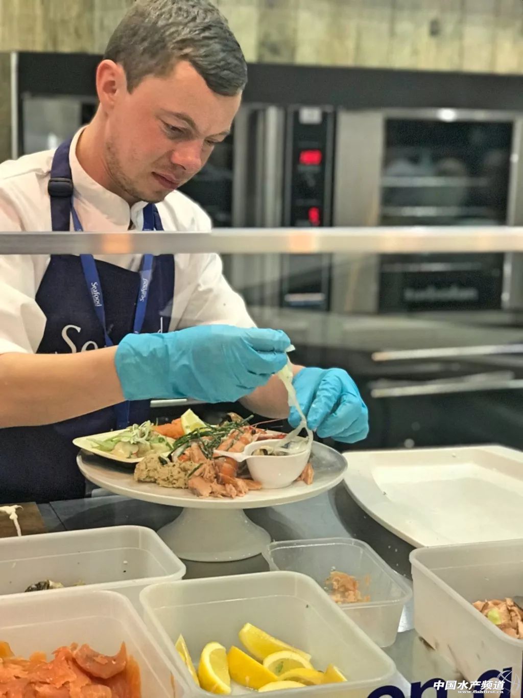 ֱ��ȫ���һ���rչ���F�����D+ҕ�l���u�������������rչ�����������