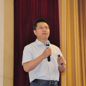 ���L���F����ʿ������A�����������I�ɳ��m�lչ���·���