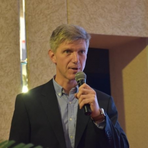 ��������ܹ��S�OӋҪ�c��չ��