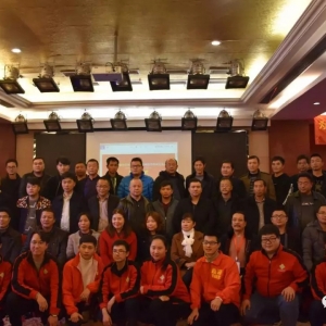 һ�н������̎��С���r�����ϲݵĬF��