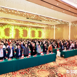 ���r����ȫ��ˮ�a�I����߻����Įa�I�����죬�ǌ��r�a�I��ʢ��ľە���